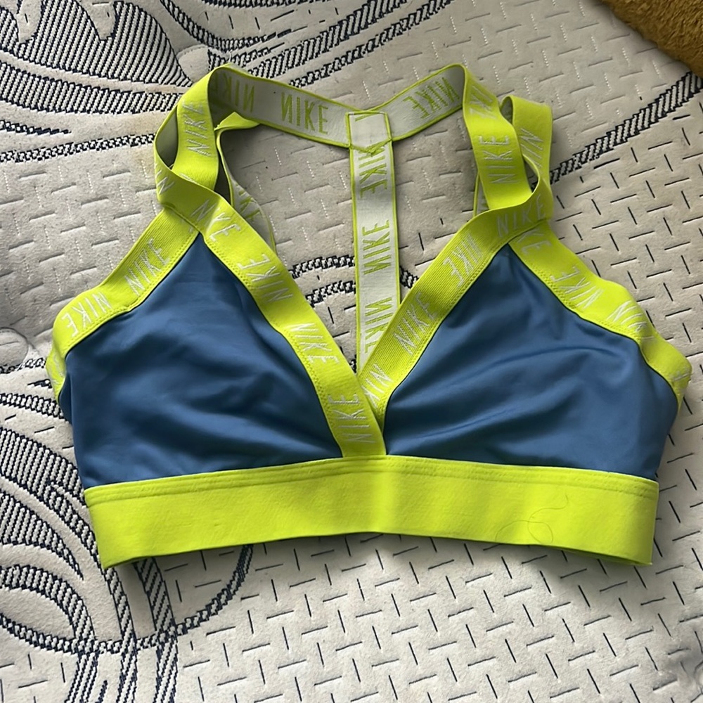 Nike Pr Sports bra